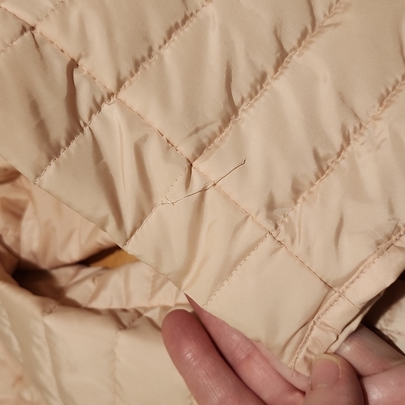 Chicos Lightweight Quilted Puffer Jacket Zip Front Peach Pink Pearl Rhinestone M - Picture 14 of 14